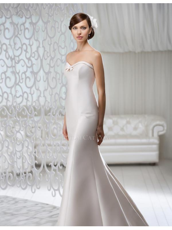 Edelweis bridal collection in Montreal, Canada