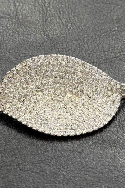 Brooch 1